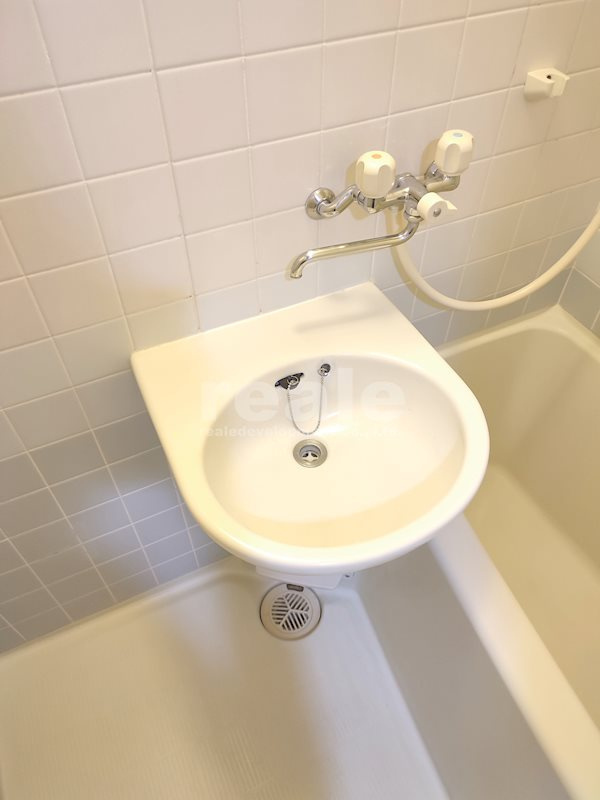 杉並区西荻北１丁目の賃貸マンションの洗面所