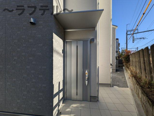 Wisteria　Eastのエントランス
