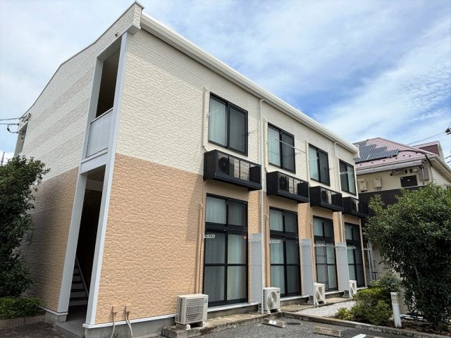 レオパレスロータスの外観|外観もきれいです