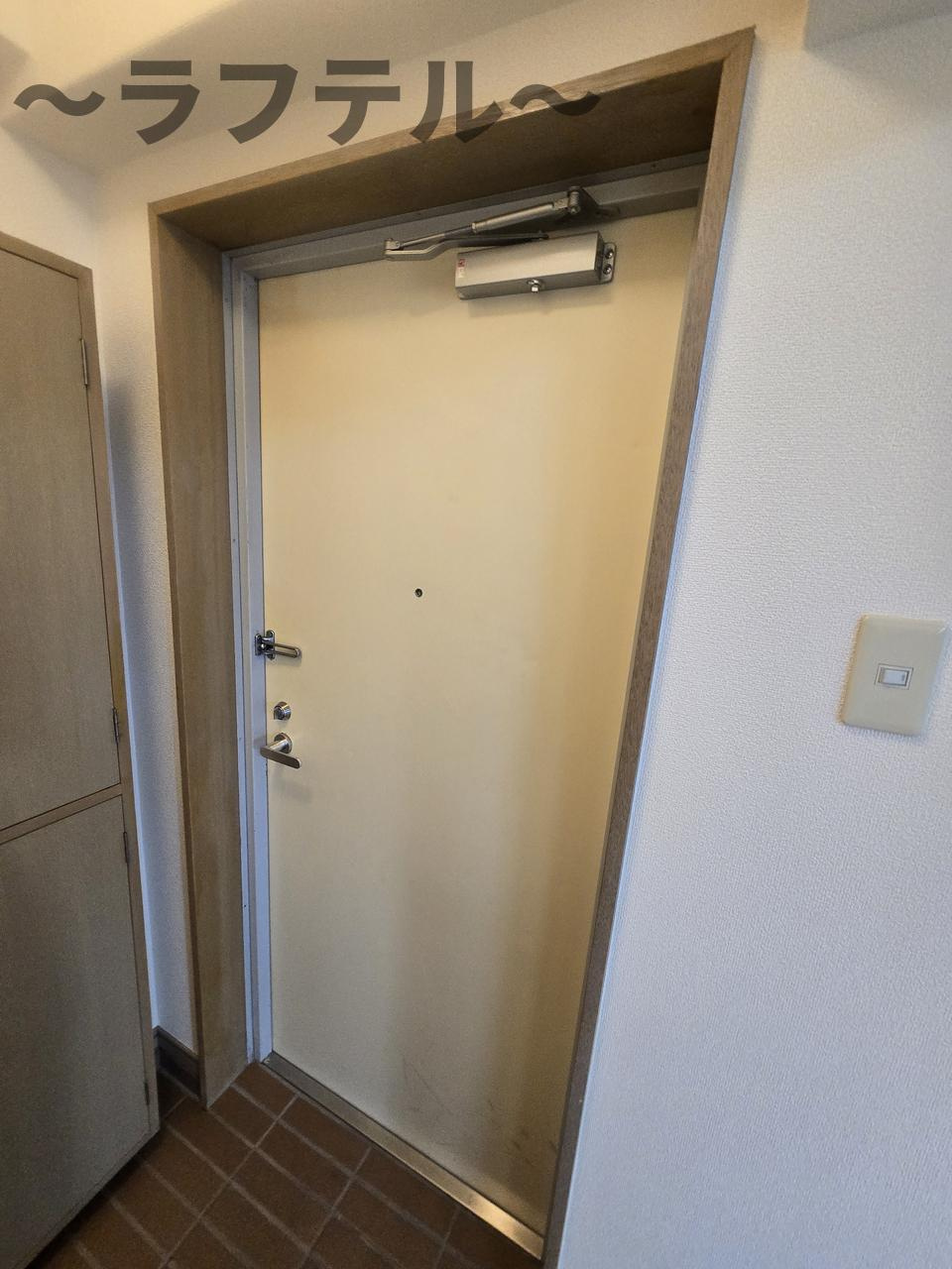 ミストラルの玄関|別部屋イメージ写真