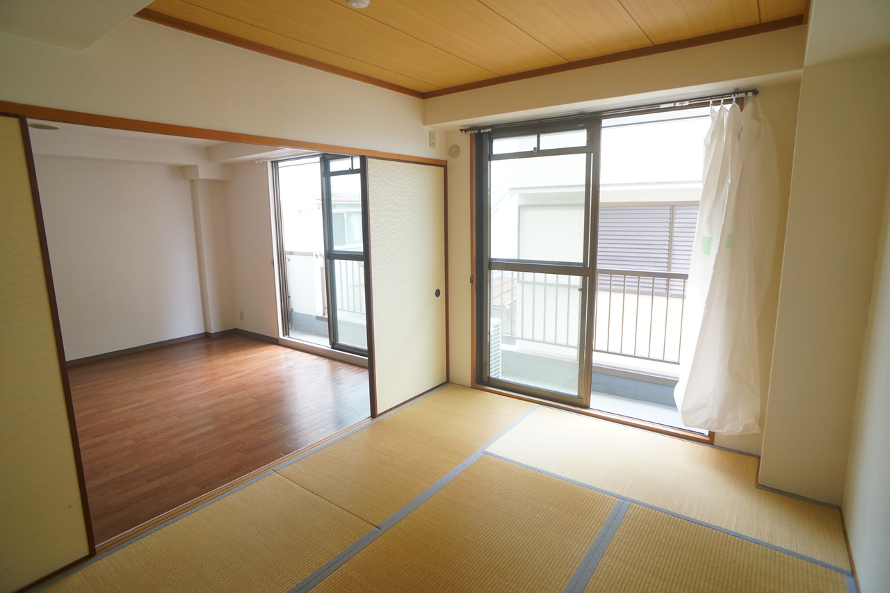 プレアール法隆寺の和室