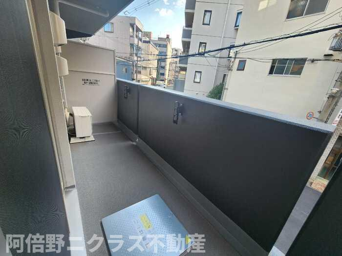 玉造Baseのバルコニー