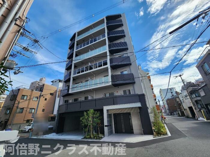 玉造Baseの外観