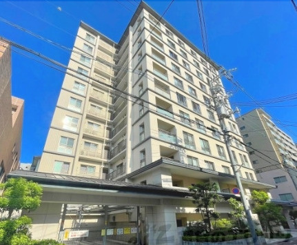 イーグルコート御池新町の外観