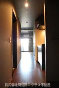 N Residence 新今宮の玄関