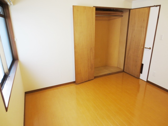 ヴィラコーストの収納|別号室の参考写真です。