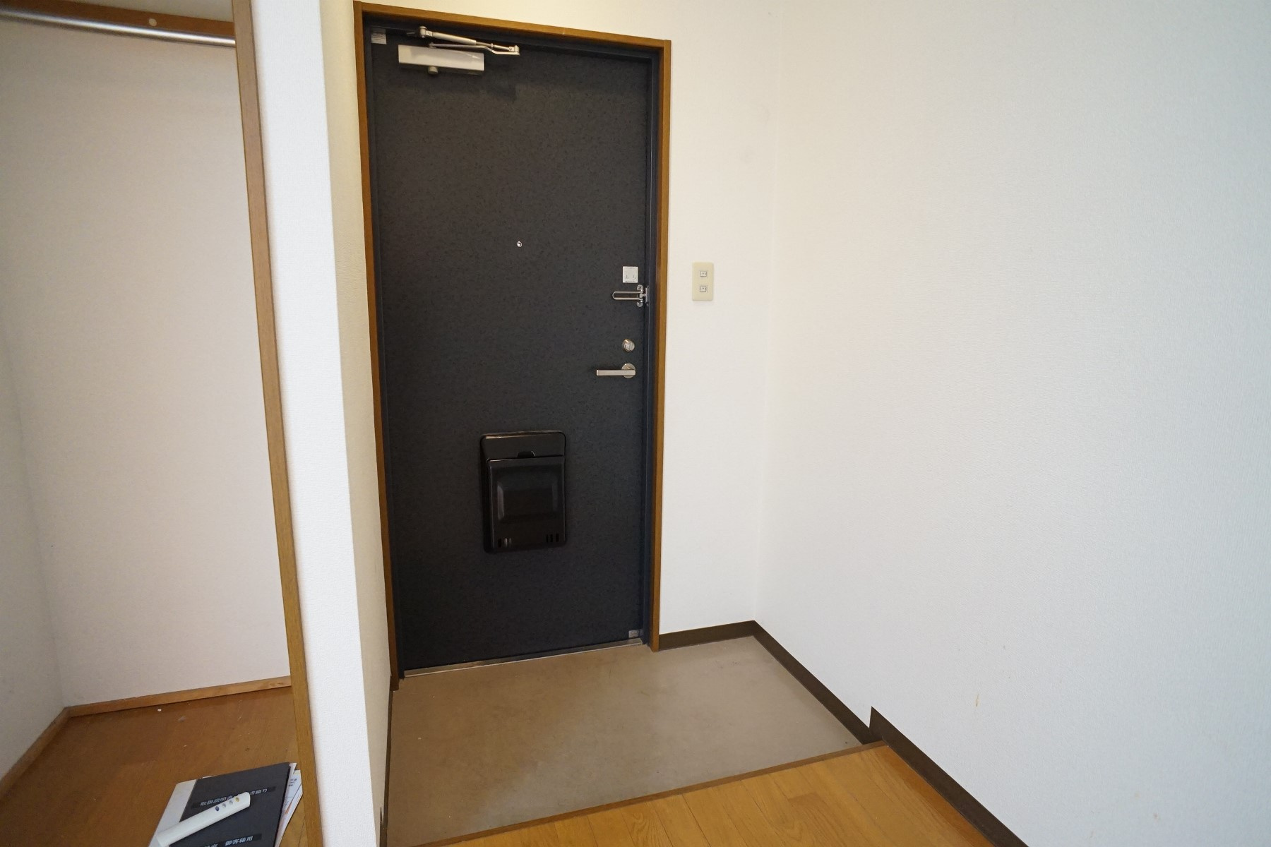 北和通商ビルの玄関