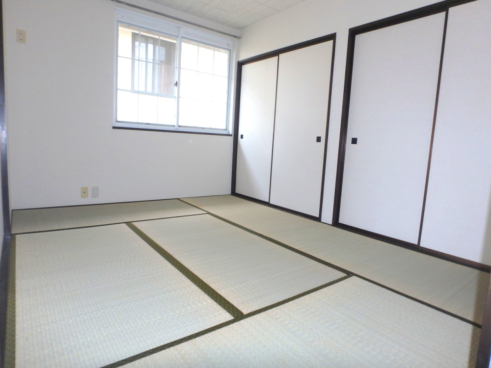 コスモ中町２０１の和室|明るい和室です
