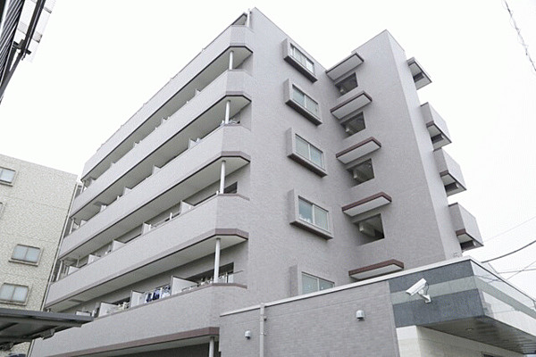 スパシエフィールド川口の外観