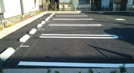 アーバンライフ・ハヤの駐車場|☆敷地内駐車場☆