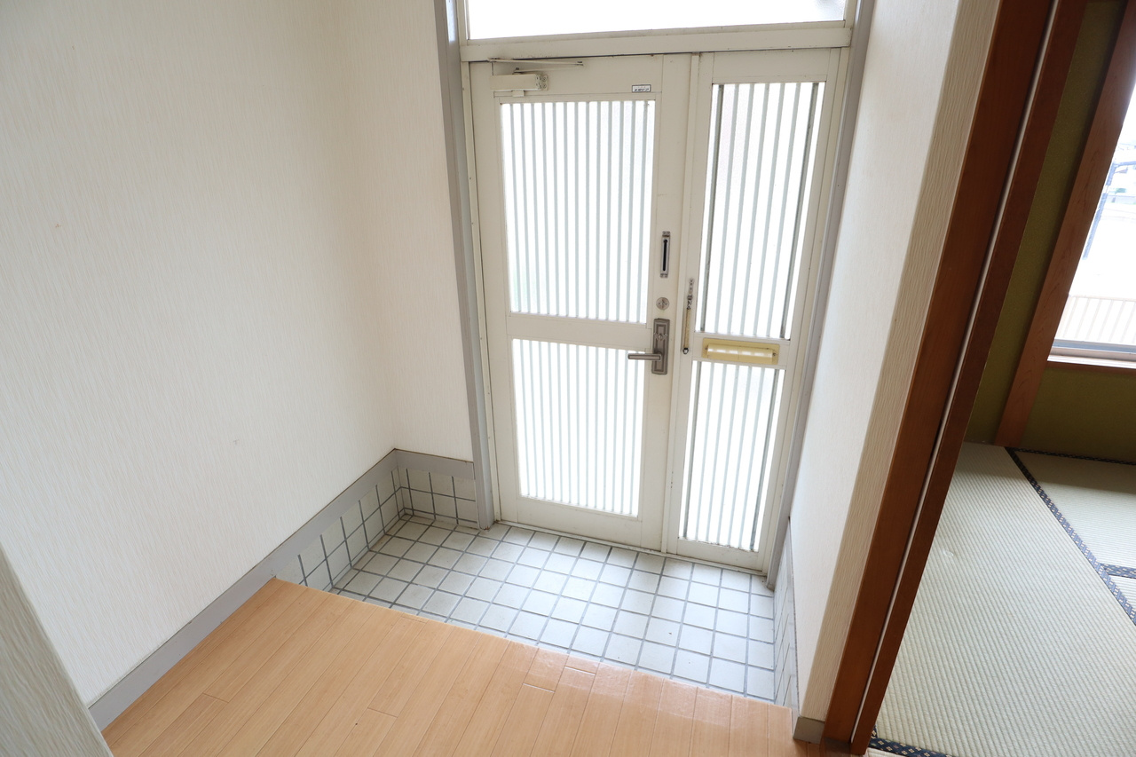 吉野郡大淀町大字桧垣本の一戸建ての玄関