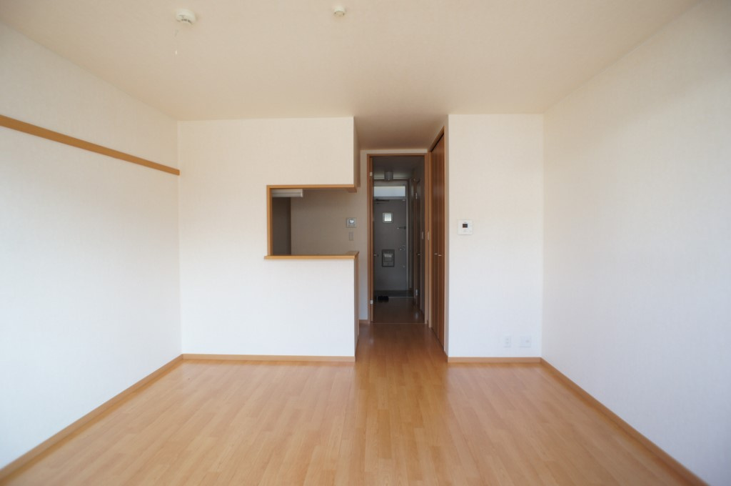 ミエパレスⅡの居間・リビング