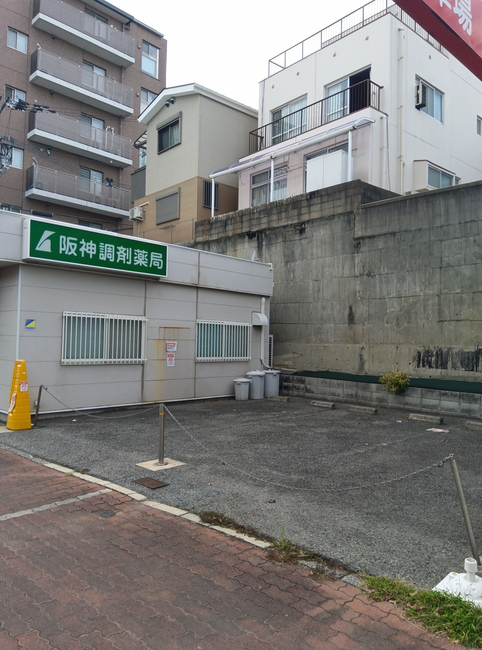 上筒井通5丁目店舗の駐車場