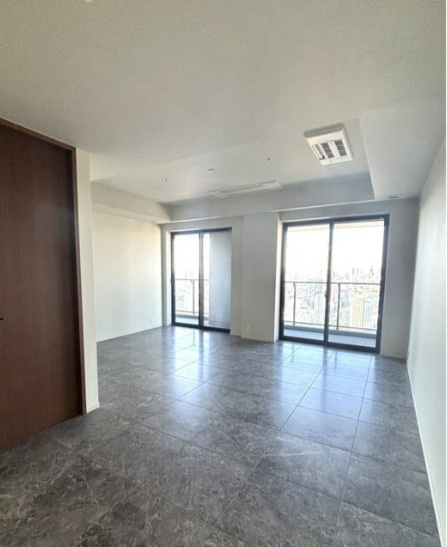WORLD TOWER RESIDENCE