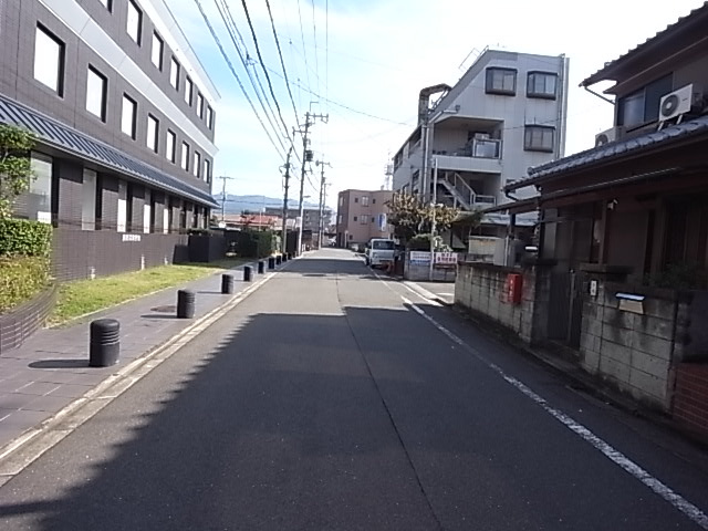 ホワイトパレス２１の駐車場