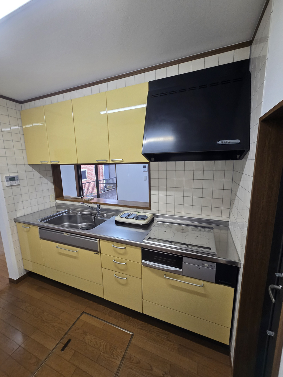 山口戸建のキッチン