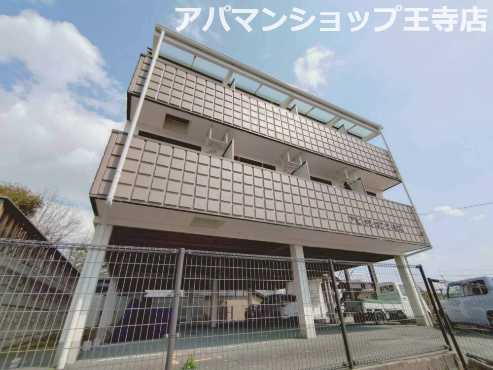 アビタシオンシミズの外観