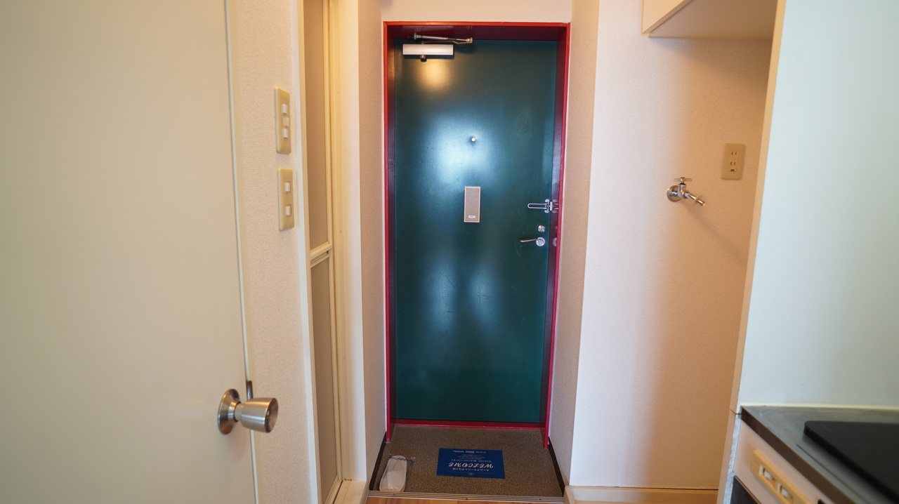 ＡｐａｒｔｍｅｎｔｓＮｅｏせやきたの玄関