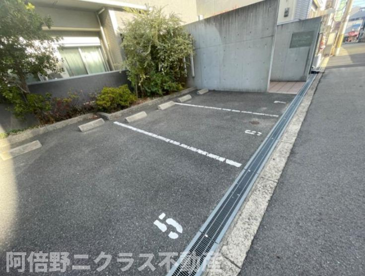 Wan's Style阿倍野の駐車場