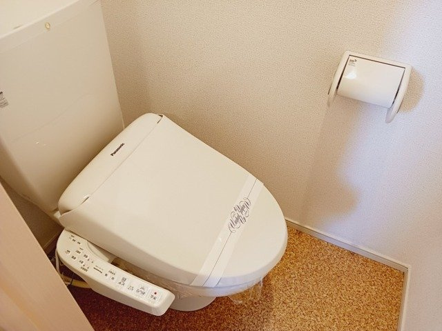 イリーデ　オーブのトイレ|落ち着いたトイレです