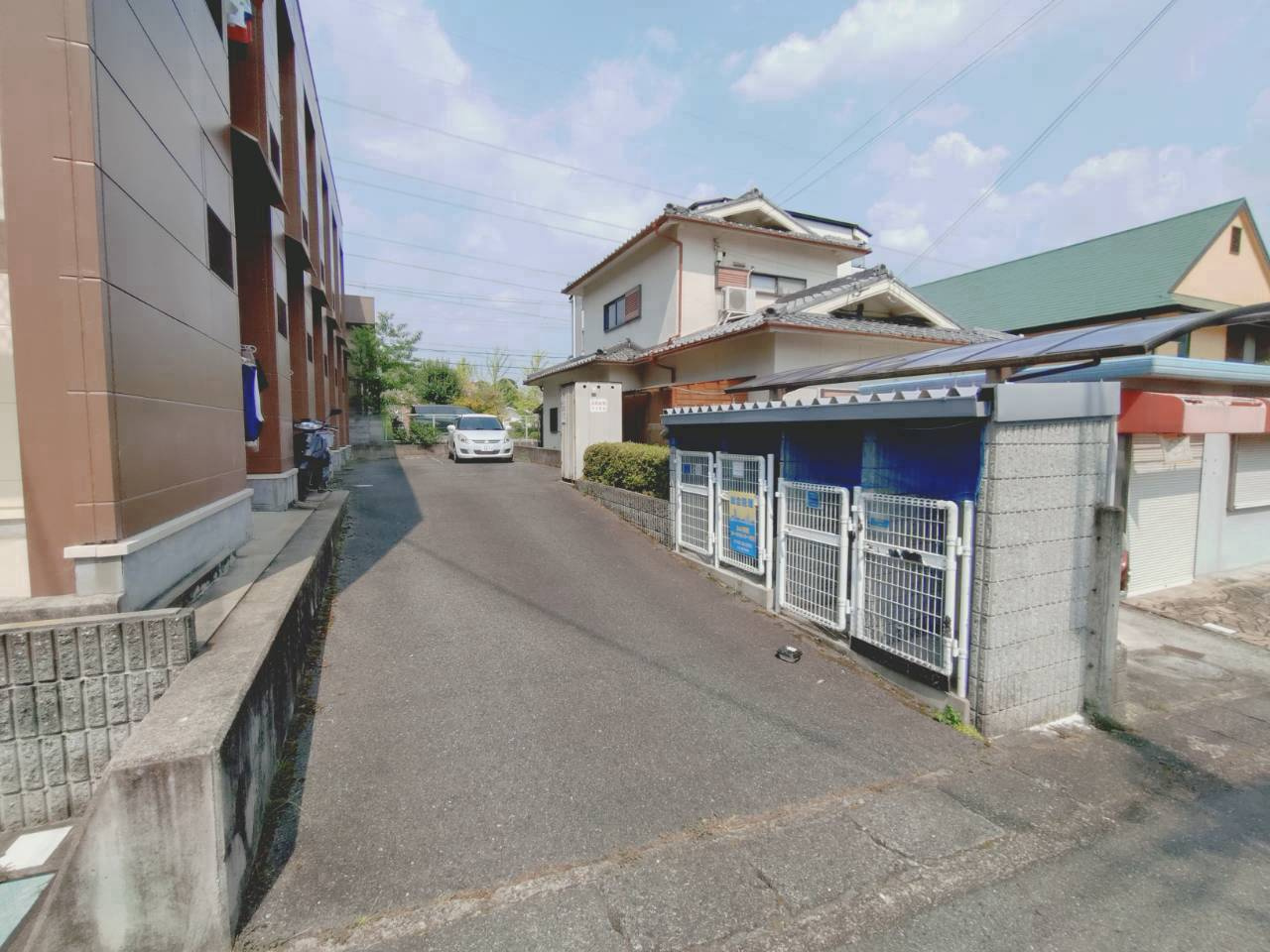 リアン三郷の駐車場