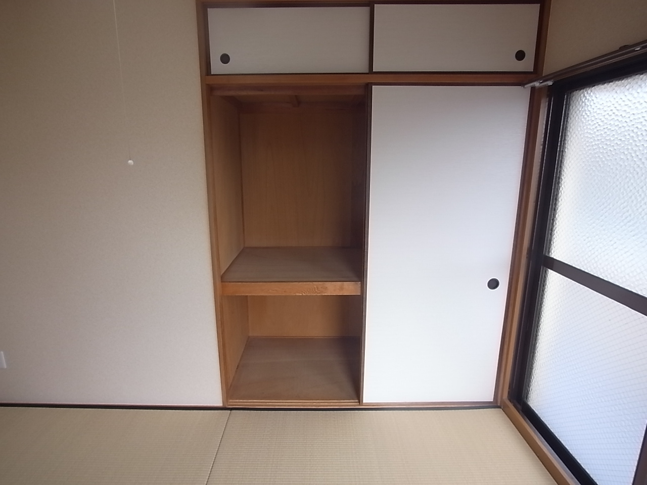 富雄サンパレスⅠ号館の収納