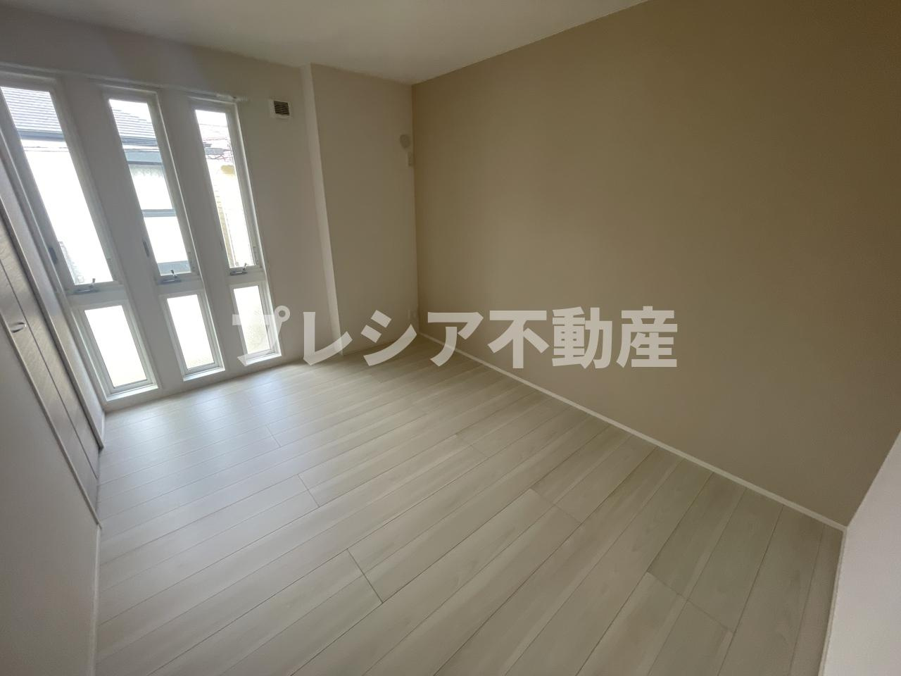 D-ROOM甲子園口の洋室