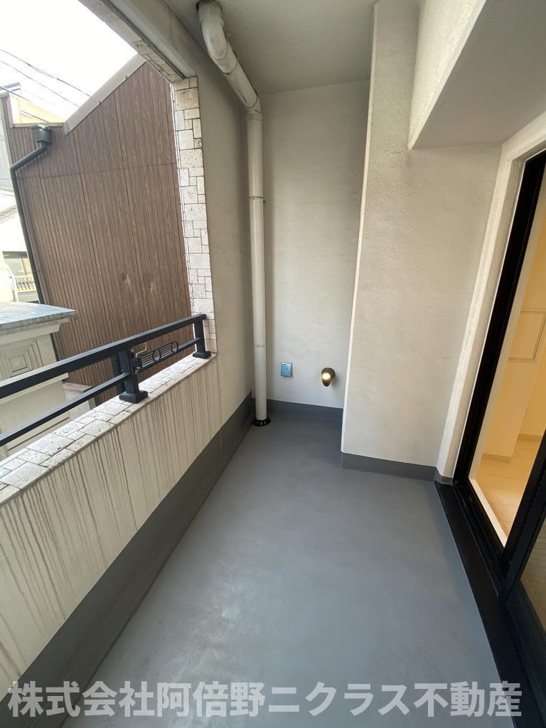 StoRKResidence昭和町のバルコニー|内装は別部屋の参考写真です。