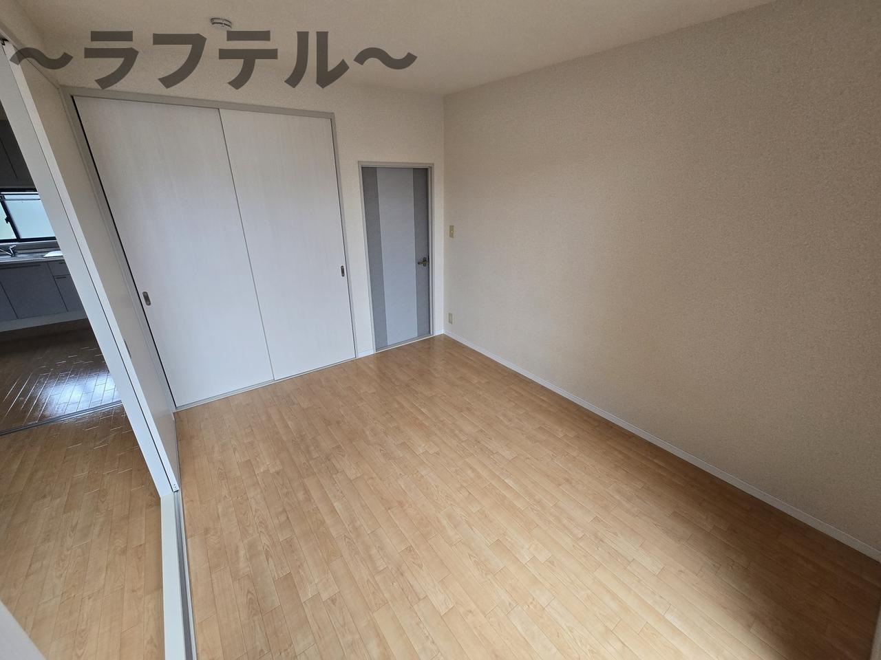 イースト・パークの洋室