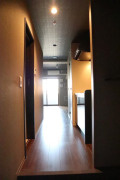 N Residence 新今宮の玄関