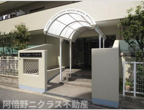 SIハイツ大阪Ⅱのエントランス