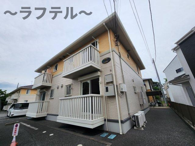所沢市大字久米のアパートの外観