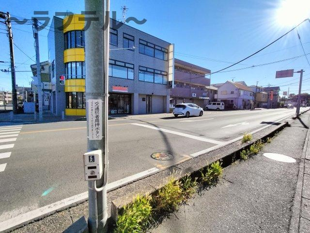 スリーカントリーの周辺