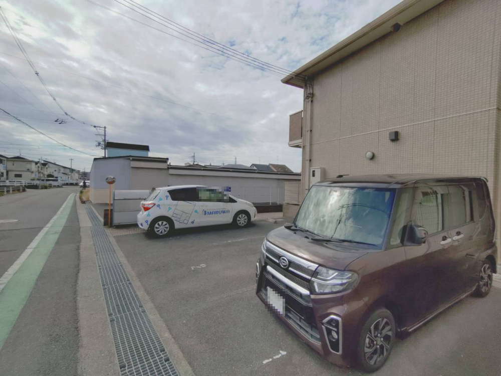グレイスヴィラの駐車場