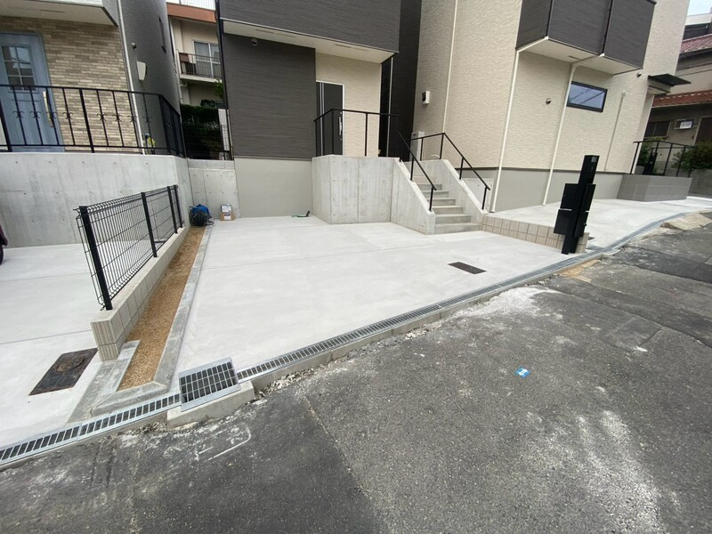 阿倍野区相生通2丁目戸建て（B棟）の駐車場