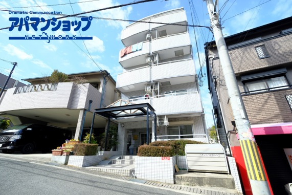 シティパレス生駒Ｐ２の外観