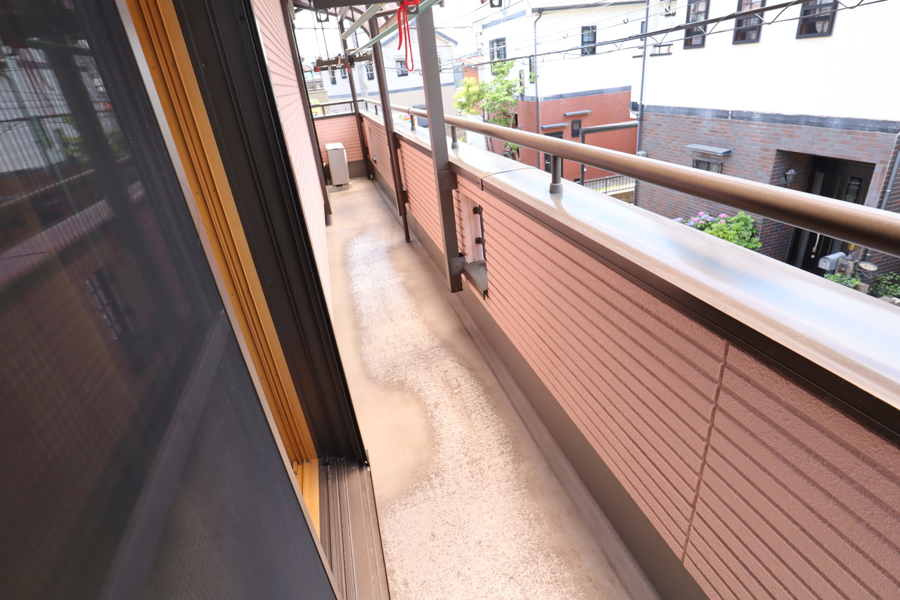 田原本新町貸家のバルコニー