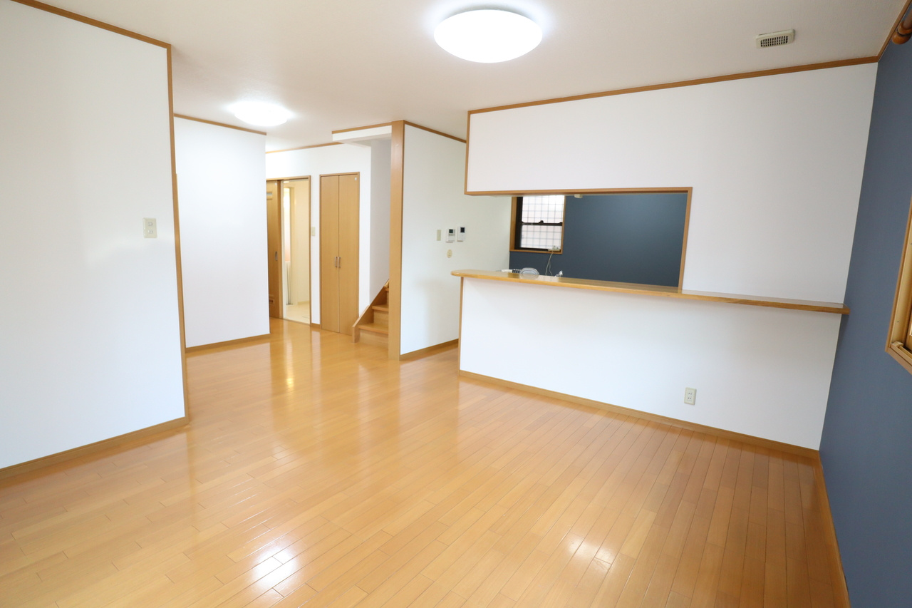 田原本新町貸家の居間・リビング
