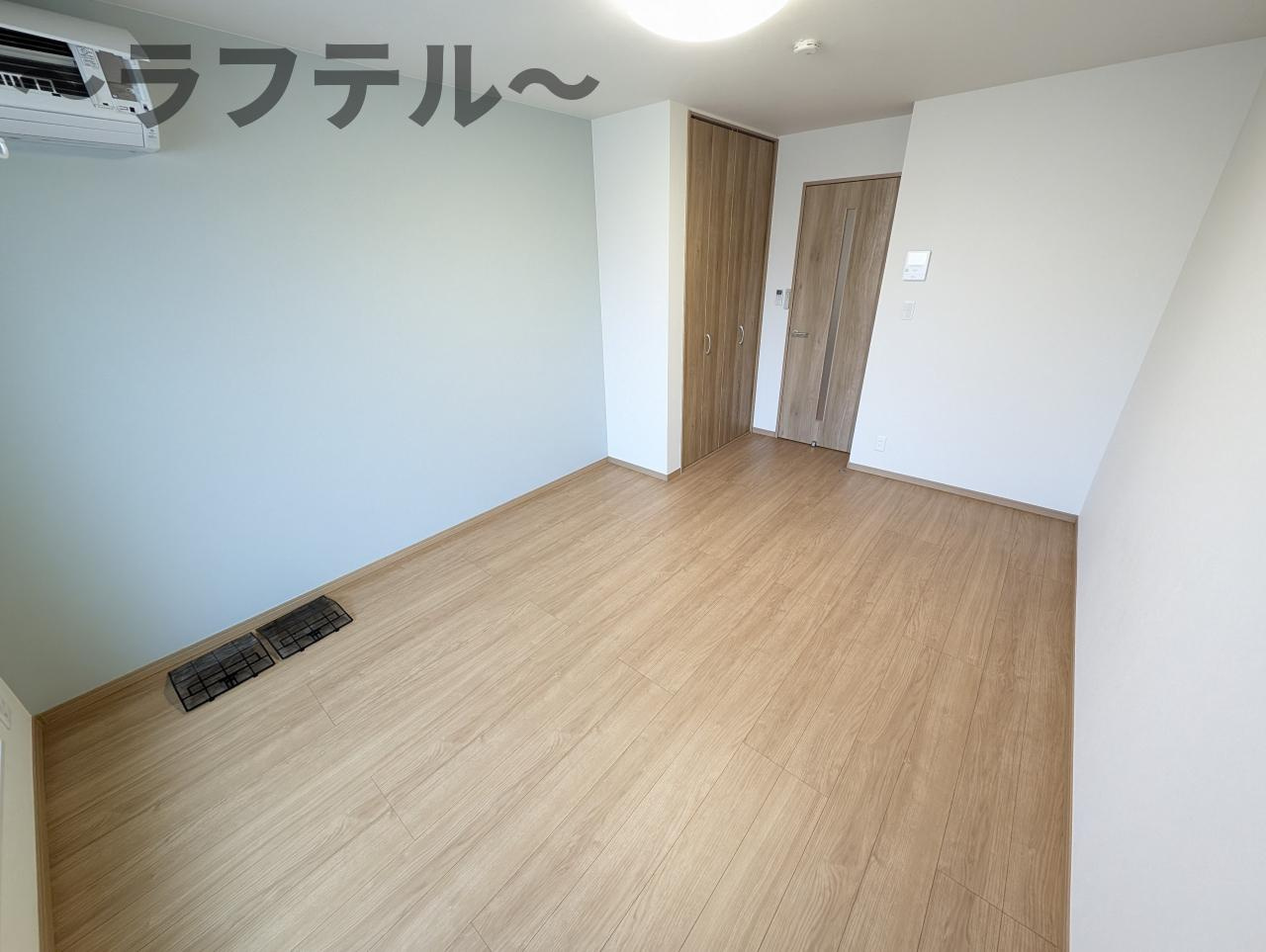 エスパーダ所沢旭町の居間・リビング|別部屋イメージ写真