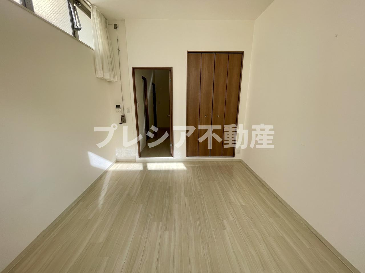 コロナール甲子園の洋室
