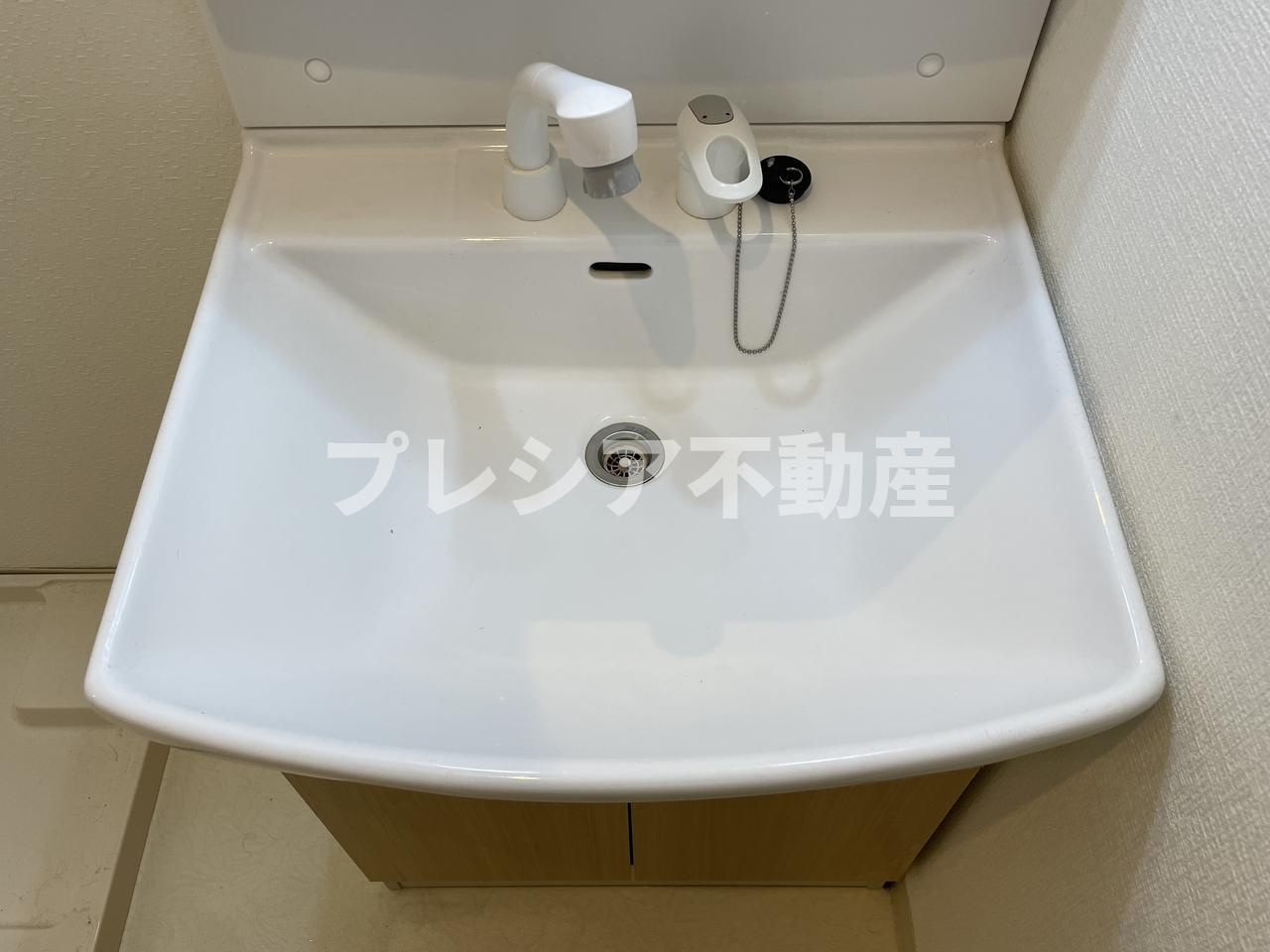 コロナール甲子園の独立洗面台