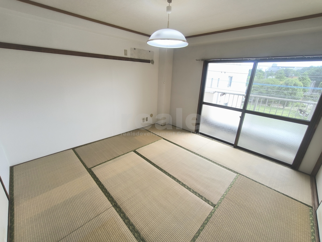 三鷹市新川６丁目の賃貸マンションの和室