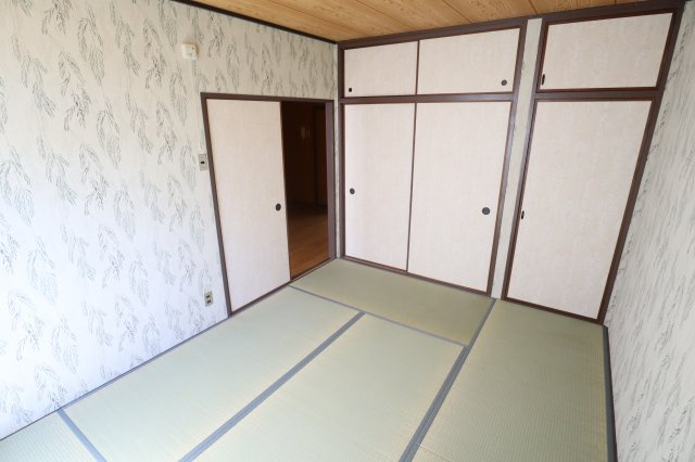 マンション甘樫の和室