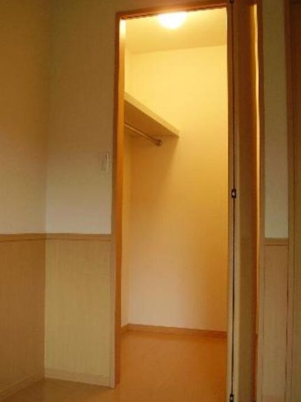 川口市西川口２丁目のアパートの収納|別室参考写真です。