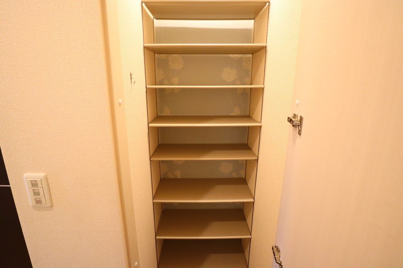 フォレスト二上の収納