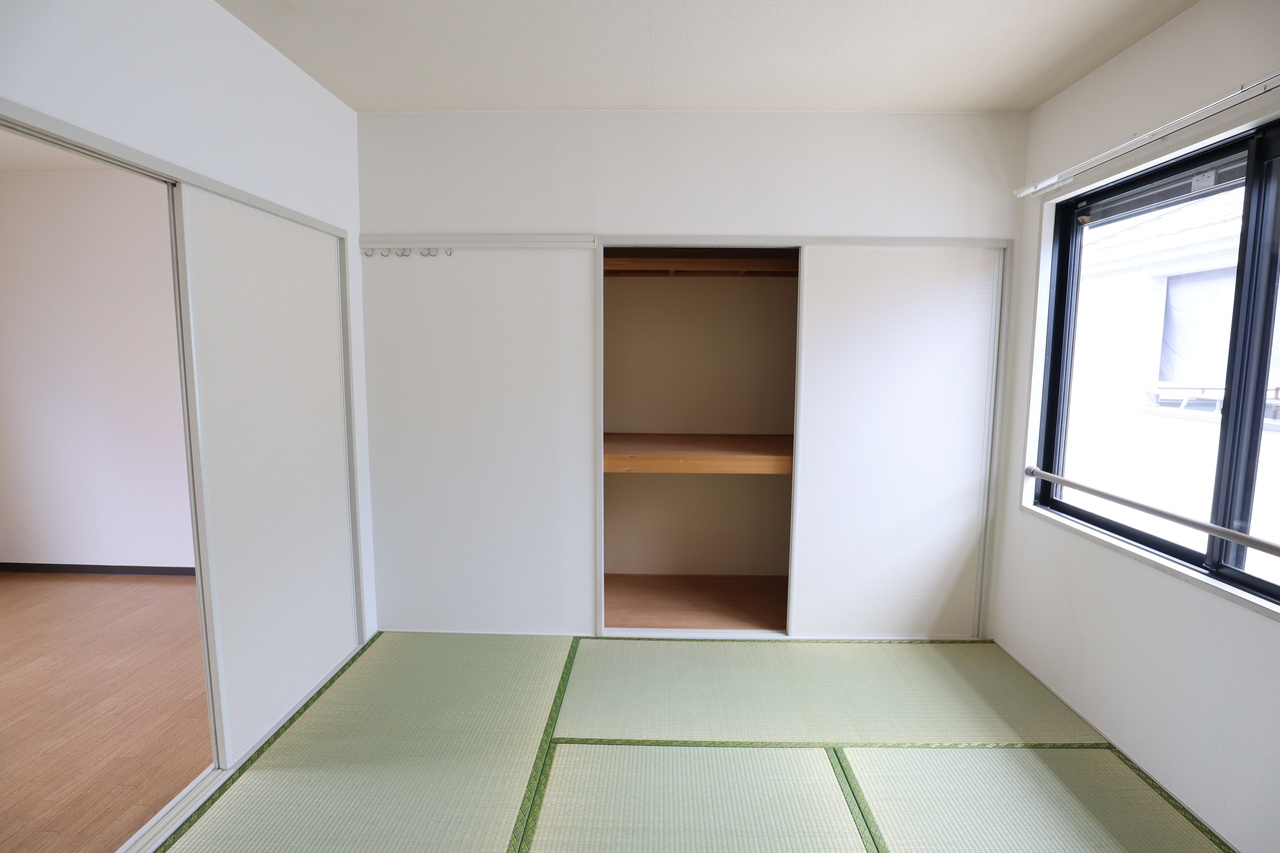 プレミール深田の和室
