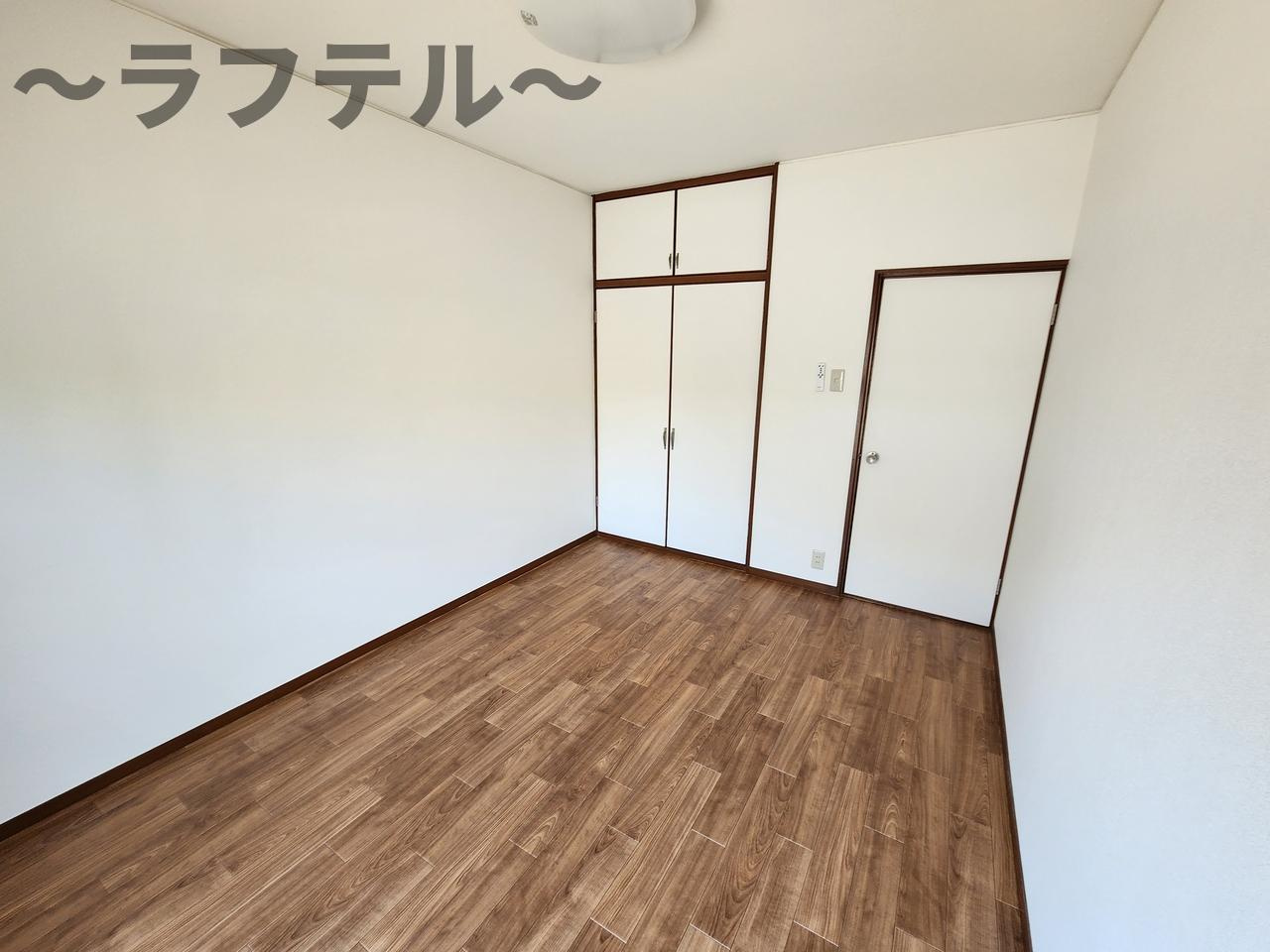 所沢市小手指南３丁目のアパートの居間・リビング