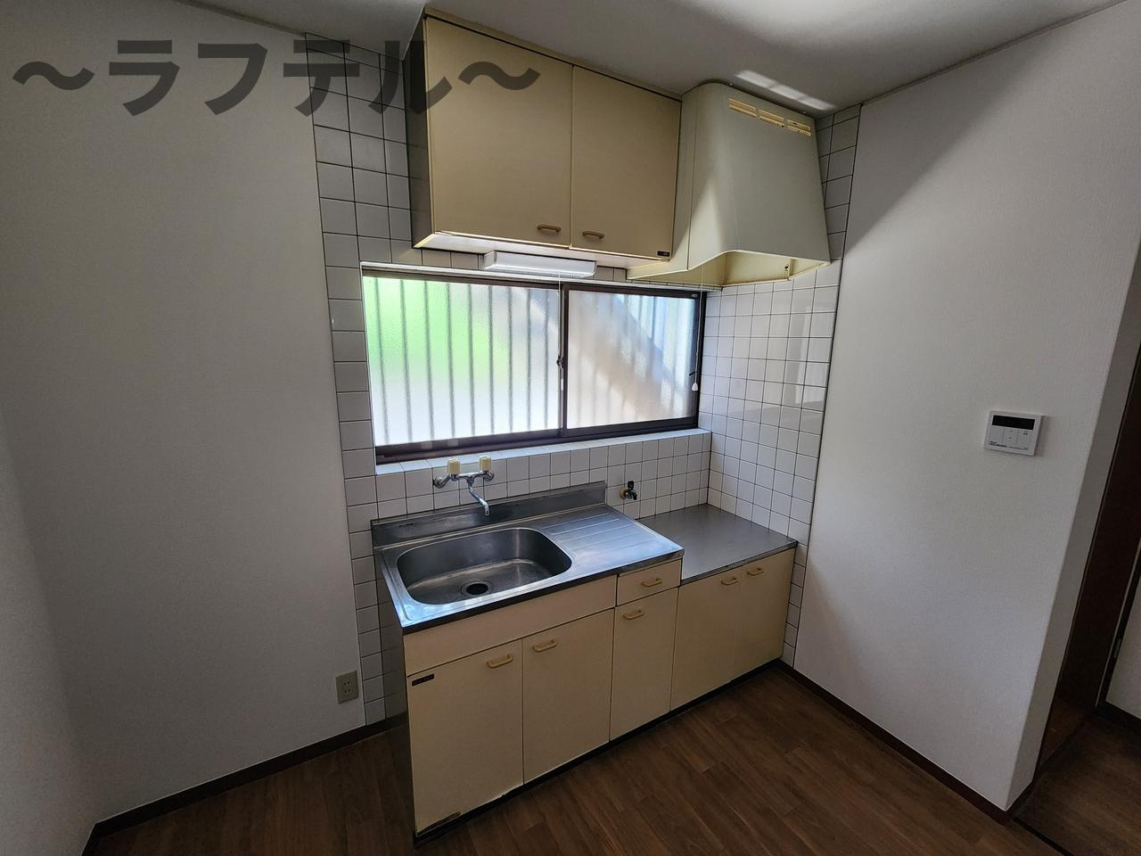 所沢市小手指南３丁目のアパートのキッチン