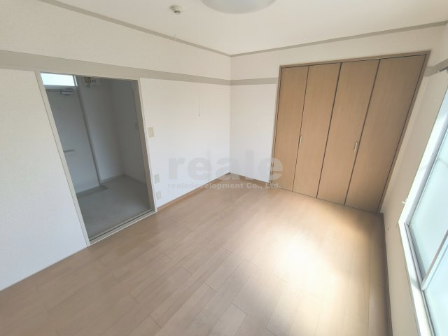 杉並区西荻北４丁目のアパートの洋室