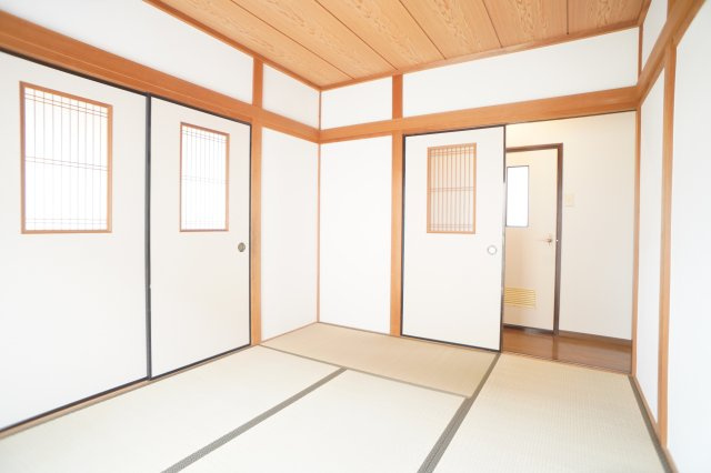 千代ヶ丘３丁目戸建の和室